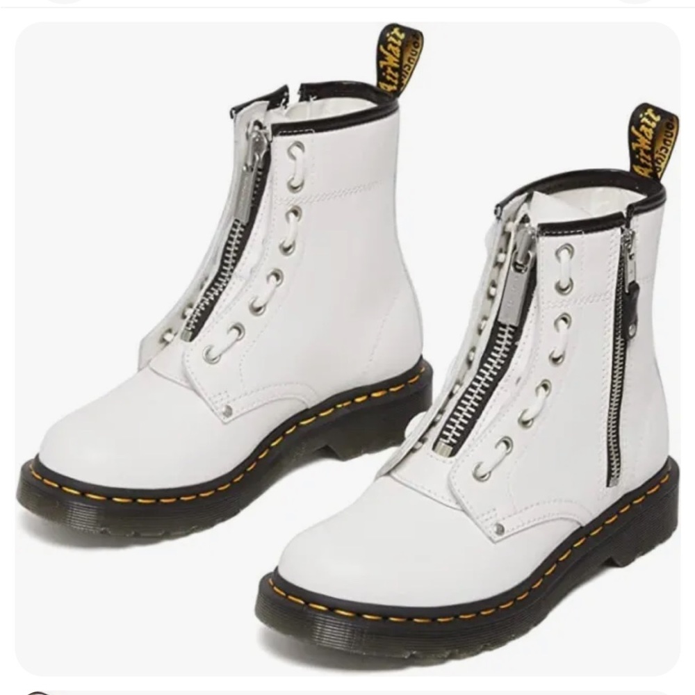 BNIB Dr. Marten’s 1460 Double Zip White Sendal Full Grain Leather Boots - Picture 12 of 12